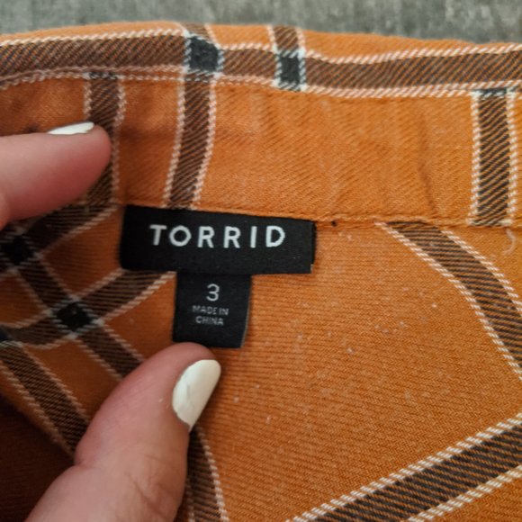 Torrid Burnt Orange Plaid Button-Up Flannel - Picture 3 of 6